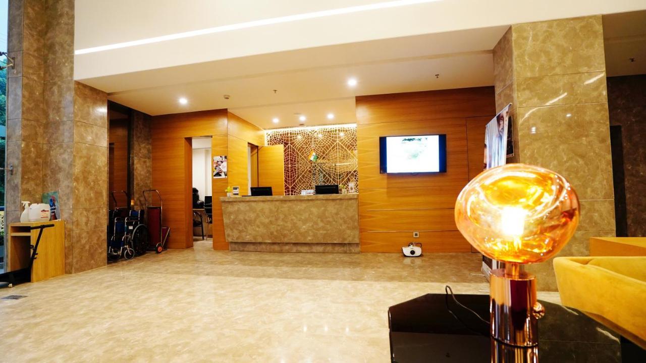 The Fern Residency Sarnath Hotel Varanasi Exterior foto